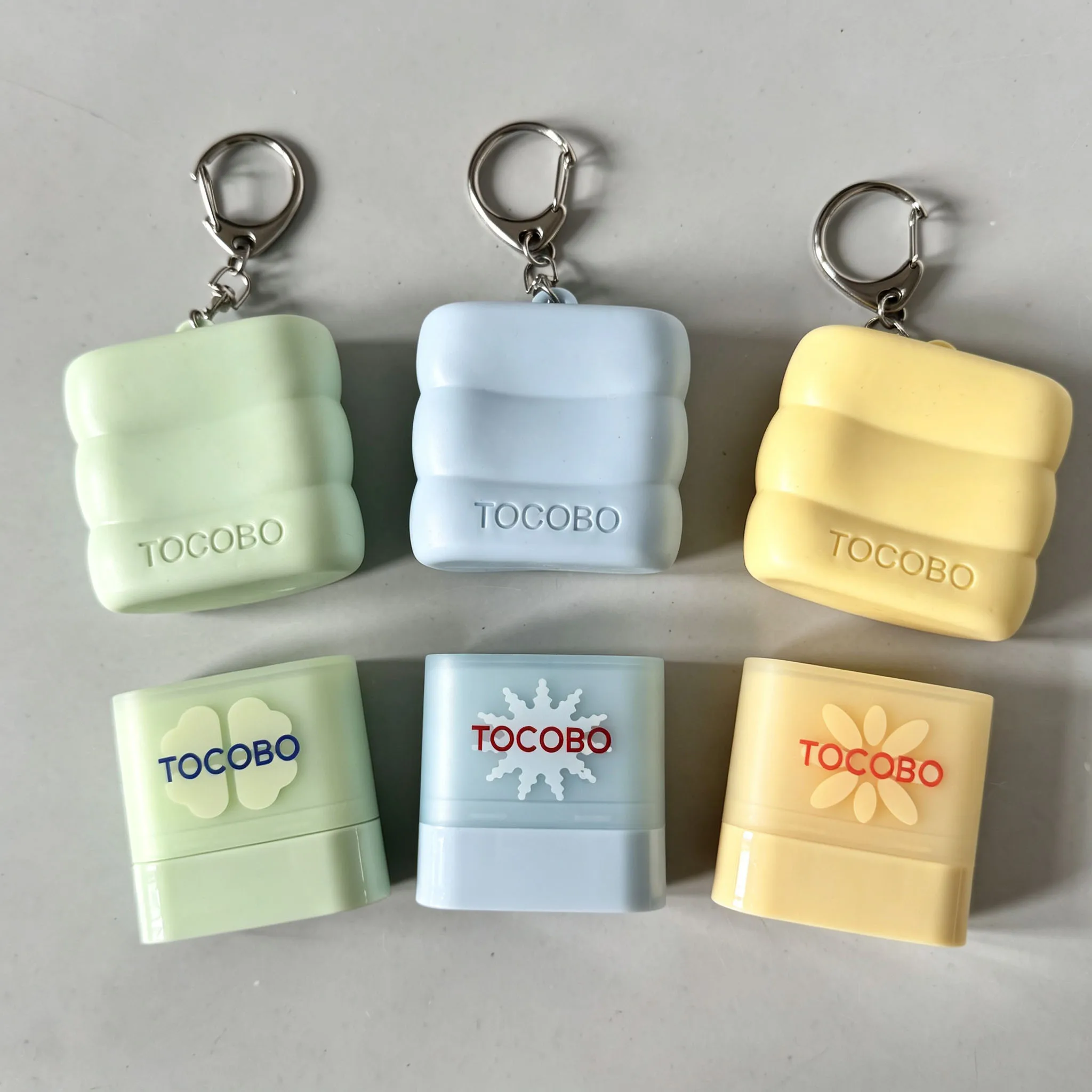 TOCOBO New Product Hydrating Essence Centella Asiatica Sunscreen+Keychain Lip Mask Mild Refreshing Easy To Apply Sunscreen Stick