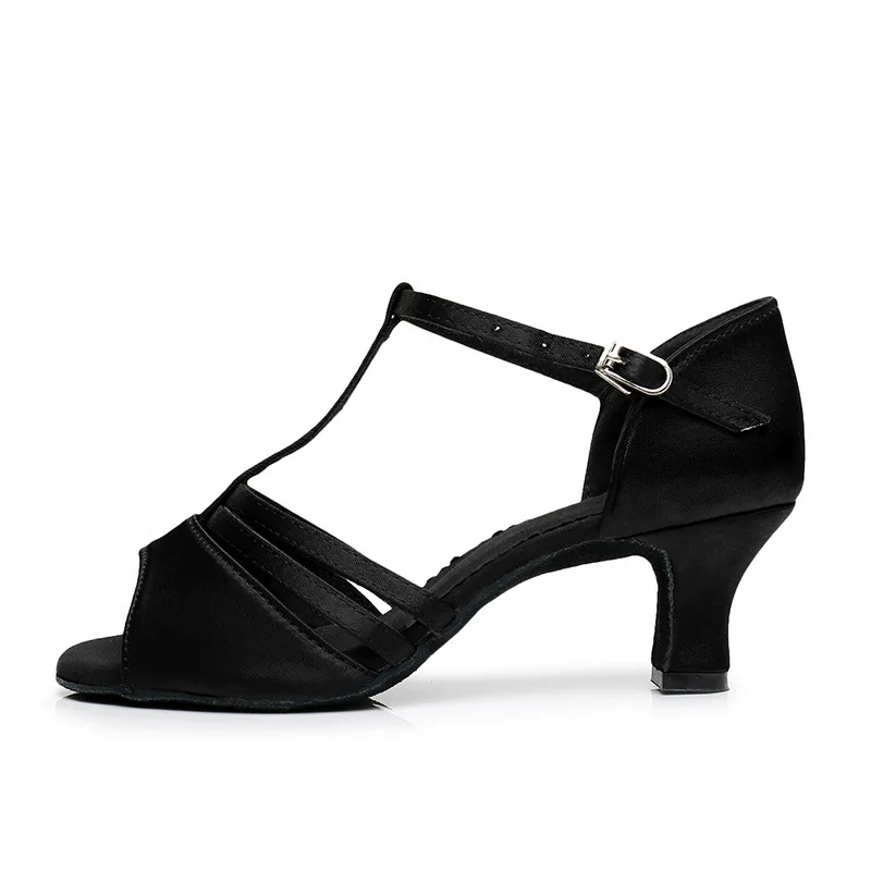 Chaussures de danse latine pour femmes, nouvelle collection de chaussures de danse pour dames et filles