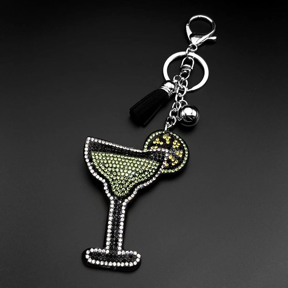 Llavero de cóctel Margarita con pedrería brillante y borla negra, colgante para bolso con diseño de bebida de lima, regalo de joyería para amantes de las fiestas y mujeres, regalos para amantes de los llaveros
