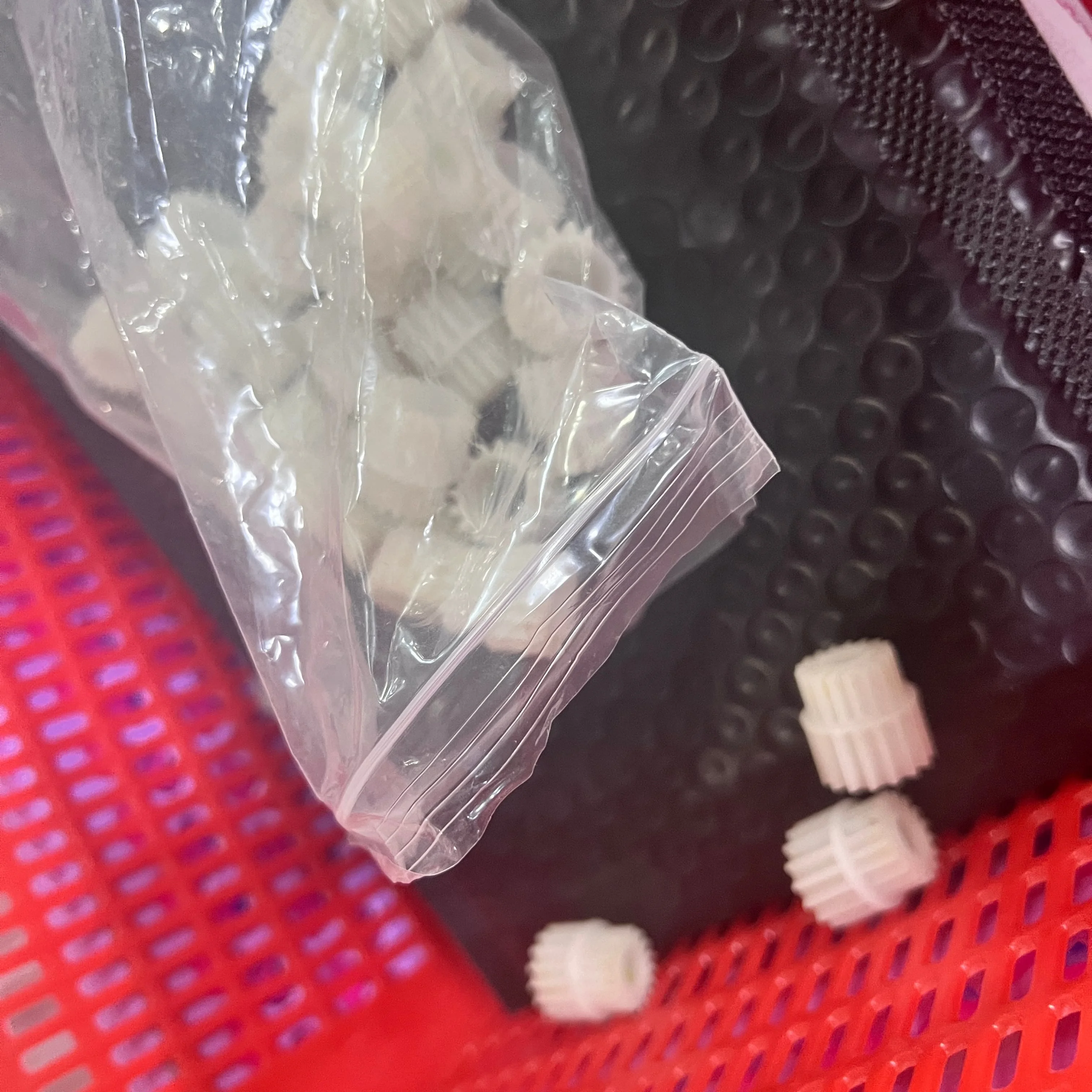 1PCS LY9007 Ejector…