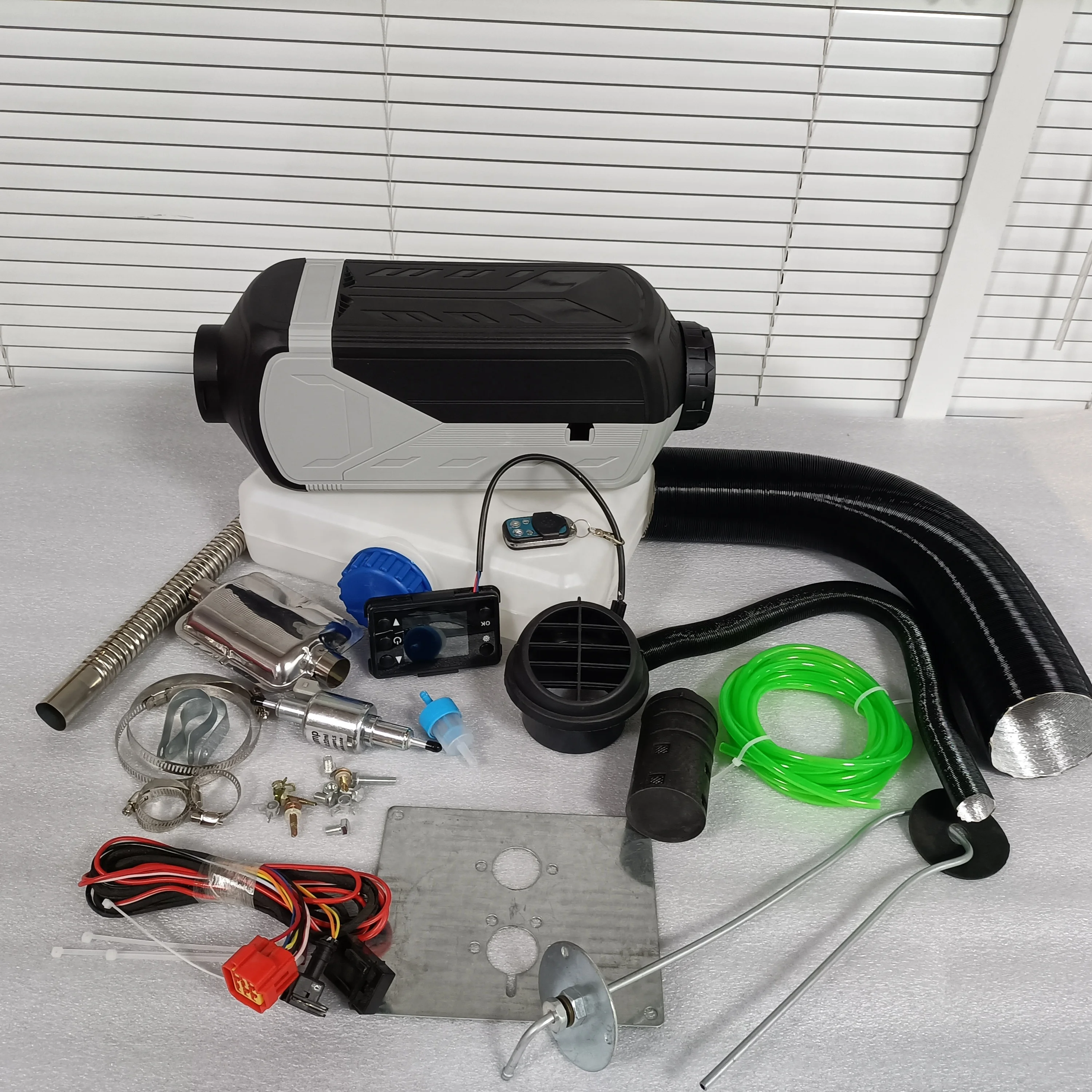

12V/24V Split Heater for Car Camping Boat Electric Car Trailer Truck