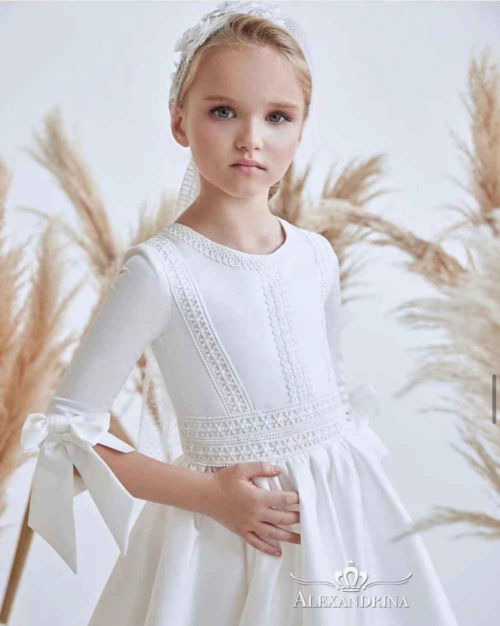 Robe de demoiselle d'honneur en satin blanc, demi-manches, dentelle avec nœuds, robe de Rhélégante pour mariage, fête d'anniversaire, première communion, quelque soit, nouveau