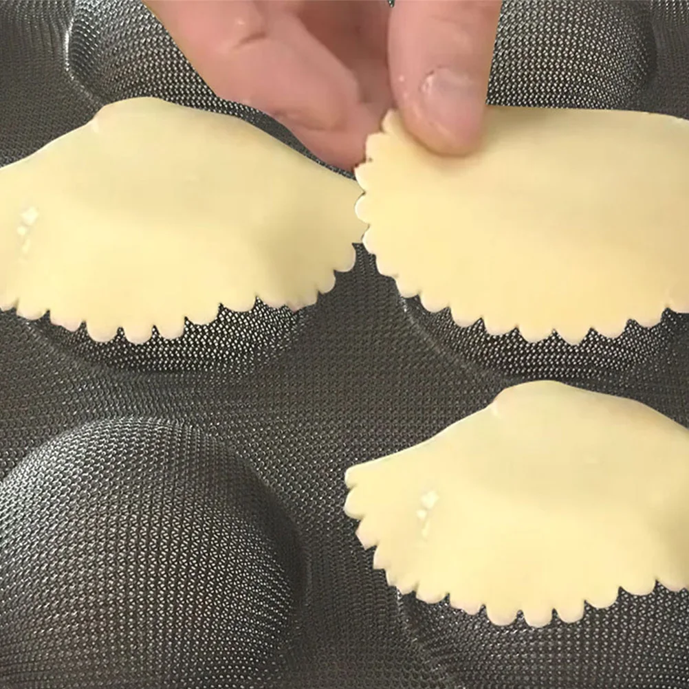 

Bread Baking Mold Non-Stick Silicone Tray Recyclable for Kitchens Bakeries Dessert Shops Bread Mold Bakery Tool