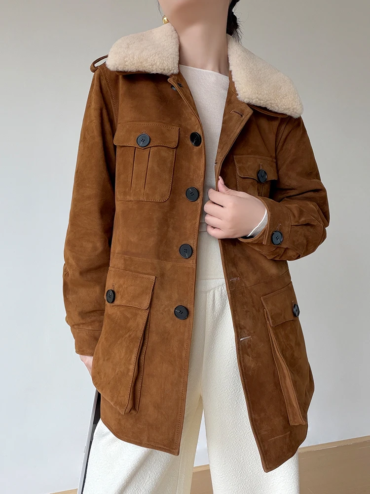 เสื้อแจ็คเก็ตหนังกลับแท้ คอขนสัตว์ธรรมชาติ สำหรับผู้หญิง ฤดูหนาว ดีไซน์เรียบหรู สไตล์วินเทจ ทรงเข้ารูป พร้อมเข็มขัด หนังแพะแท้ บุด้วยขนห่าน