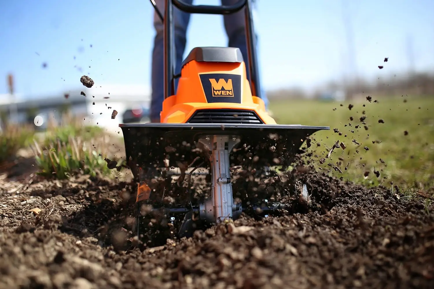 Anakan Listrik dan Kultivator dengan Lebar Tilling 14 Inci dan Motor 10 Amp (TC1014)