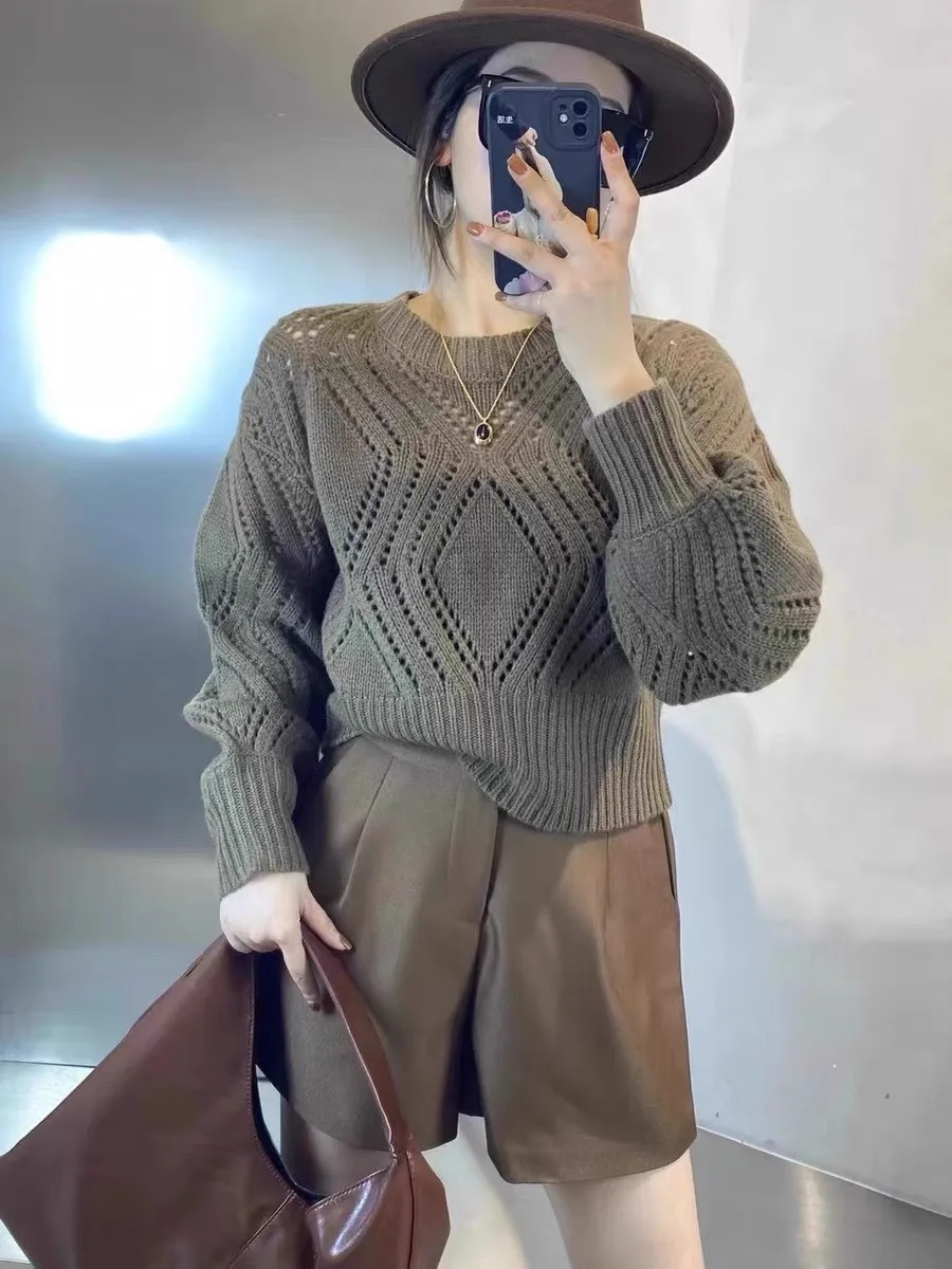 Women's fashion age-reducing round neck hollowed out and closed, and the pullover is slim, 100 cashmere sweater women.