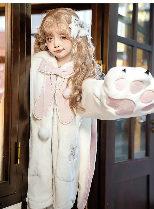 2025 Autumn Winter New Cute Sweet Girl Embroidered White Casual Warm Hooded Plush Coat Versatile Leg Warmers Set
