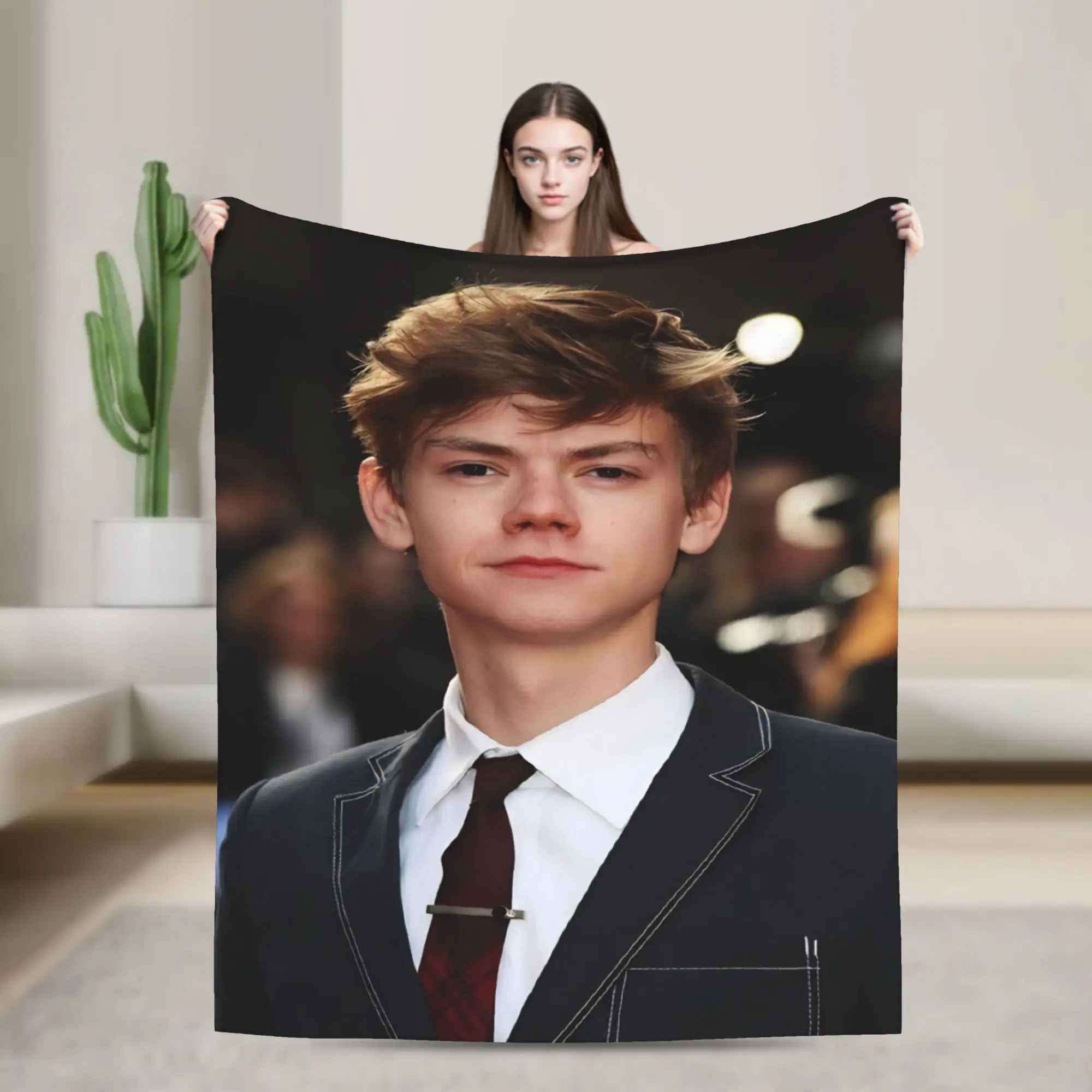 Cozy Thomas Brodie-Sangster Blanket Stuff Home Decorative  Throw Blanket Ultra-Soft Fleece for Bedroom
