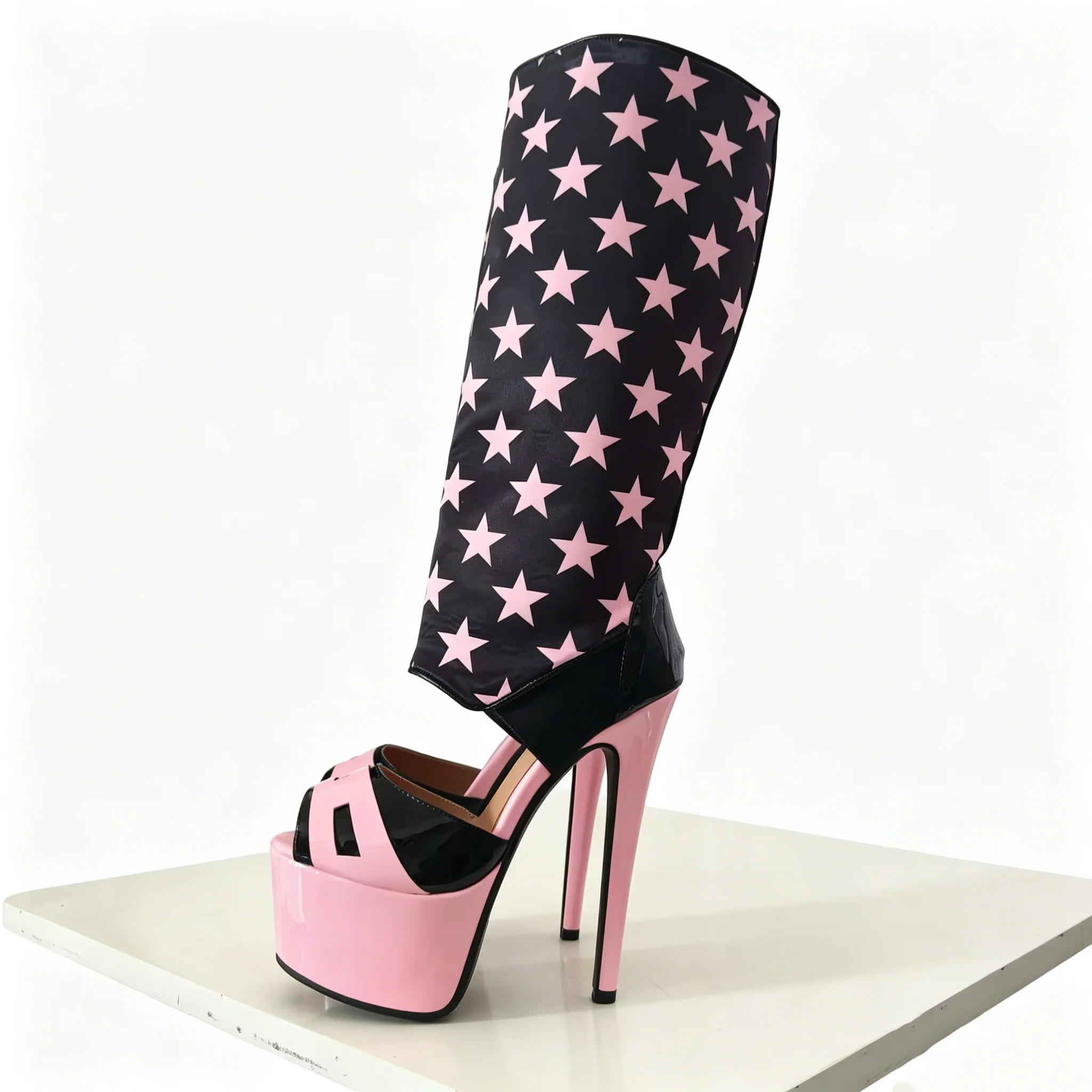 Bottes hautes pour femmes à bout ouvert, plateforme épaisse, talon haut, style cool, imprimés cœurs multicolores, sandales gladiateur d'été