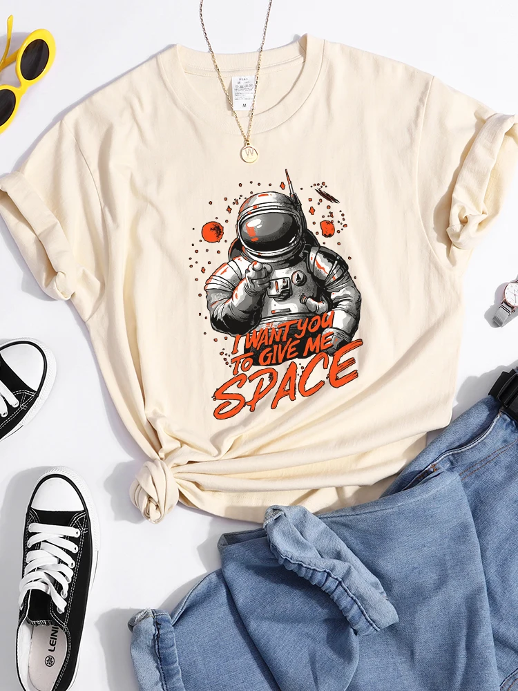 I Want You To Give Me Astronaut Print Women T Shirt Fashion Cool Tshirt Street Soft Sport Tops Summer Comfortable T-Shirt Female