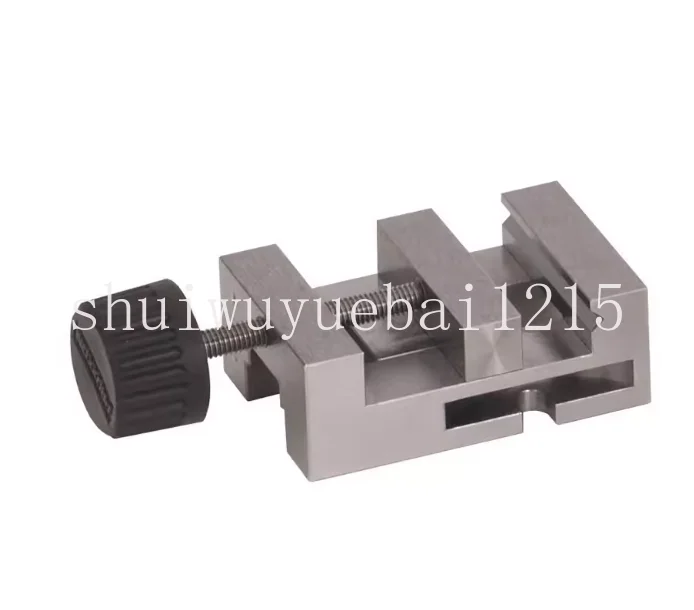 Precision vise clamp small vise, multi-function mini vise, jaw width 46mm, clamping width 30mm. The total length is 70mm