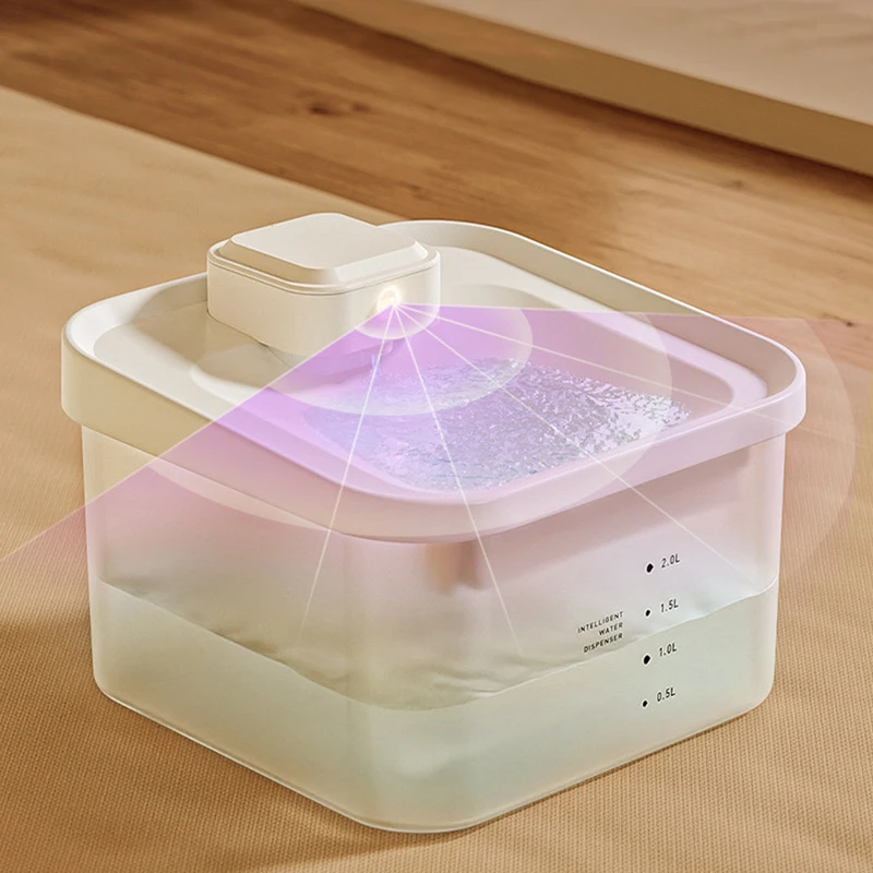 Hot Sale Eco-Friendly Wireless Pet Water Fountain for Cats & Dogs 2L Automatic with Faucet Quiet Pump BPA-Free