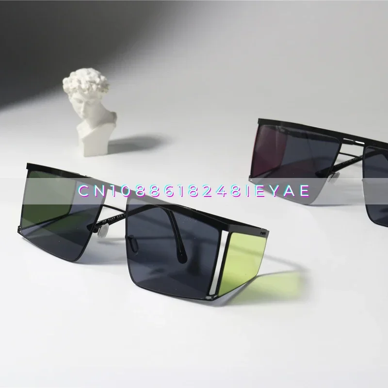 Style Four-piece Sunglasses Futuristic Metal Frame Four-piece Neutral Design Trendy Sunglasses