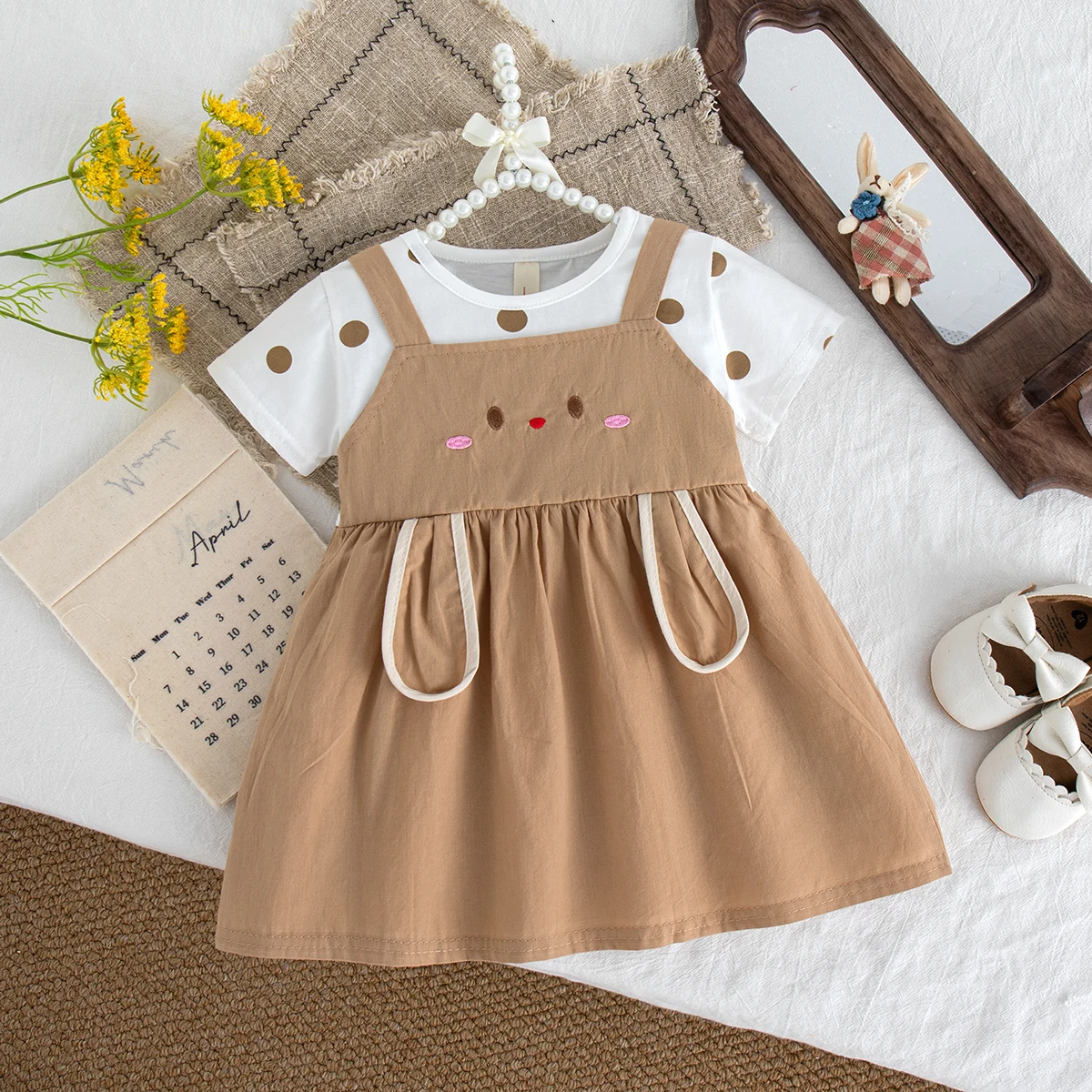 فستان بناتي قطني وردي منقط بتصميم أرنب لطيف بأكمام قصيرة فستان بناتي صيفي كاجوال يومي