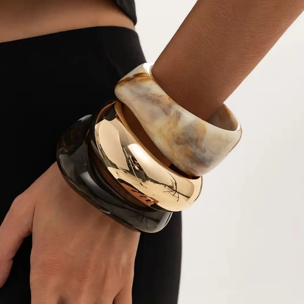 Ingemark 3 Pcs/Set Fashion Chunky Resin Acrylic Wide Bangle Women Personalized Metal Stacked Geometry Big Bracelets Jewelry Guft