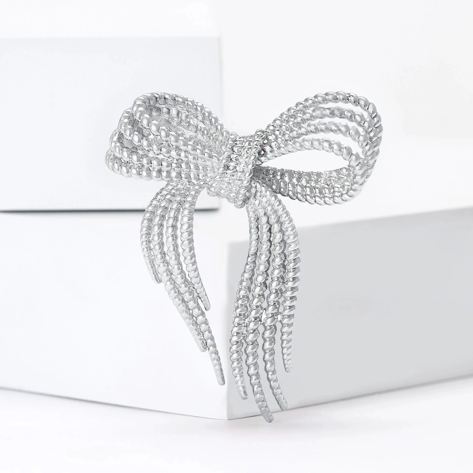 جديد الصناعة الثقيلة الخفيفة الفاخرة ثلاثية الأبعاد القوس بروش المرأة المياه الماس شرابة دبوس #3