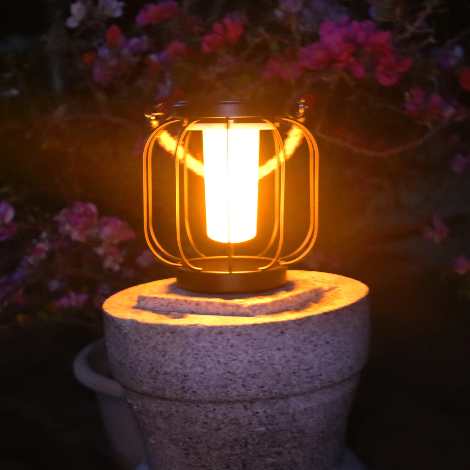 Vintage Finish Metal Solar Lights, Outdoor Yard & Garden Night Landscape Decor