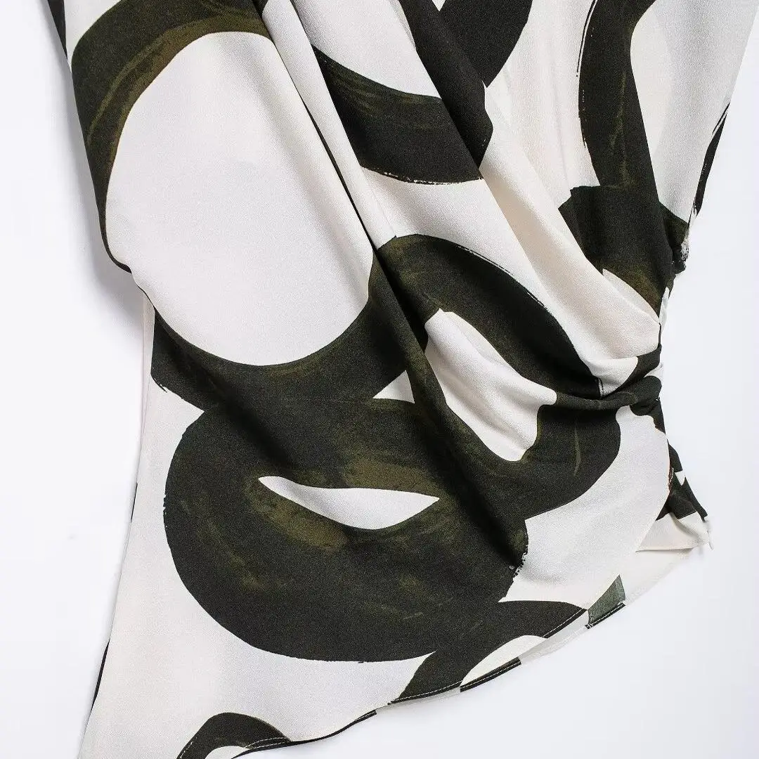 بلوزة نسائية أنيقة بنمط الشارع مطبوعة بتصميم مزدوج الصدر من ألياف البوليستر برقبة مستديرة وطول عادي ونقش هندسي #4