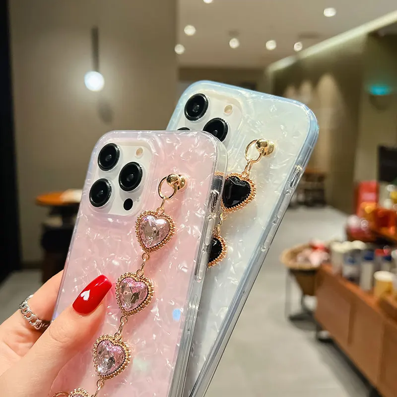 Luxury Diamond Bracelet Chain Phone Case For OPPO A17 Case 6.56\'\' Shell Glitter Heart wrist On A17 A 17 A57S Strap Cover Capa