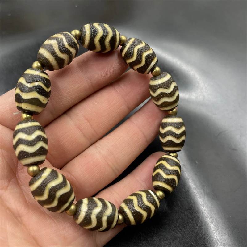 Vintage Patina Ripp…