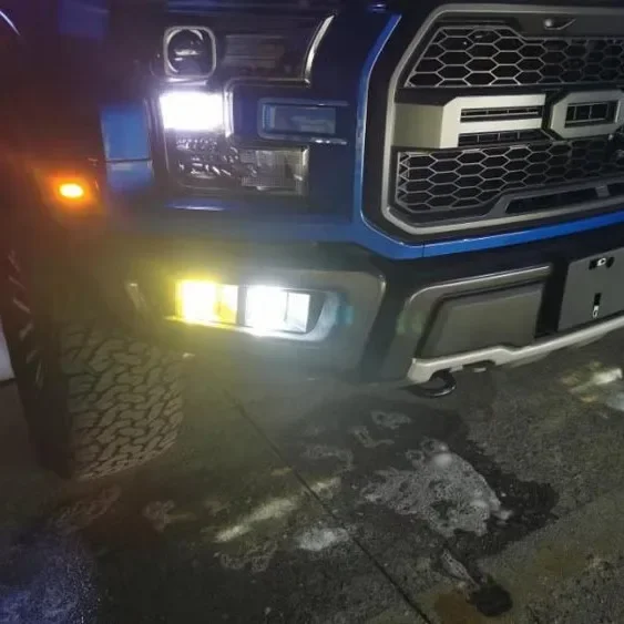 Suitable for 17-20 Ford Raptor F150 fog lamp dedicated front bar corner light running light LED spotlight auxiliary light