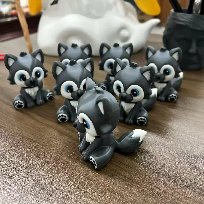 3D-Printed Retro Wolf Doll With Moving Head Spring-Activated Desk Decor