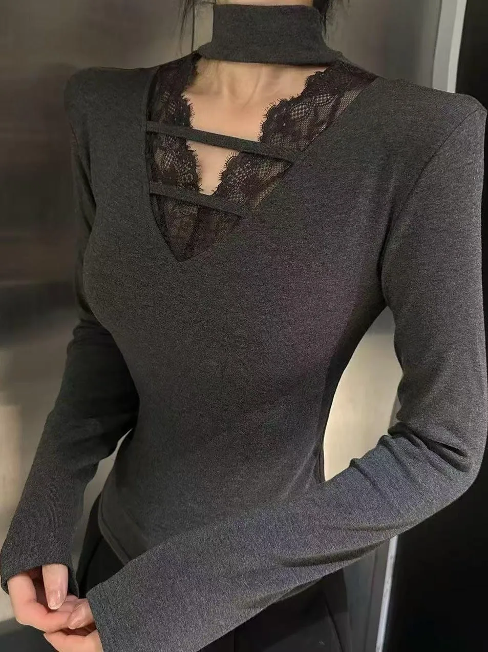 

Sweet Lace Splice V-Ne Hanging Ne Fce Lined Long Sve Women's Base irt Sli Warm Slimming Top for Autumn Winter