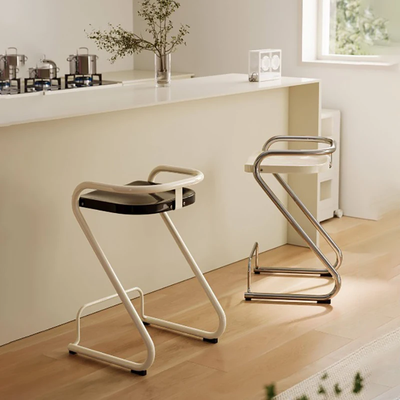 Accent Modern Bar Chair Metal High Kitchen Comfortable Bar Chair Computer Makeup Leather Designer Taburete Alto Home Furniture
