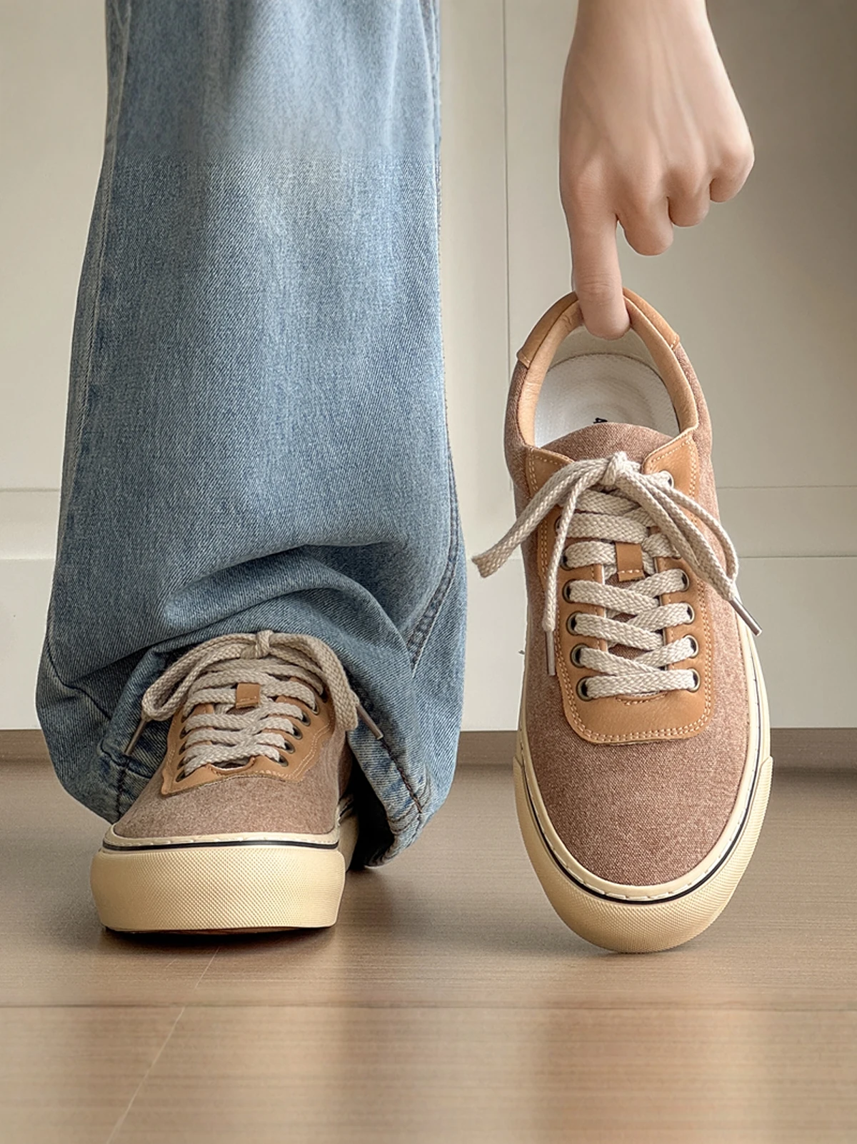 Men's Retro Design Thick Bottom Canvas Shoes 2026 Autumn New Style Casual Sports Sneakers for Students And Teenagers