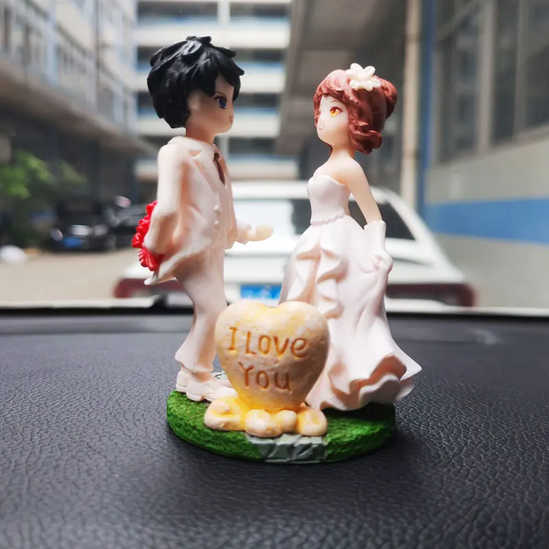 Figurines Guy Proposal Scene Decoration for Decoration Car Home Room Wedding Sculpture Decorations Plastic Arts and Crafts Gifts