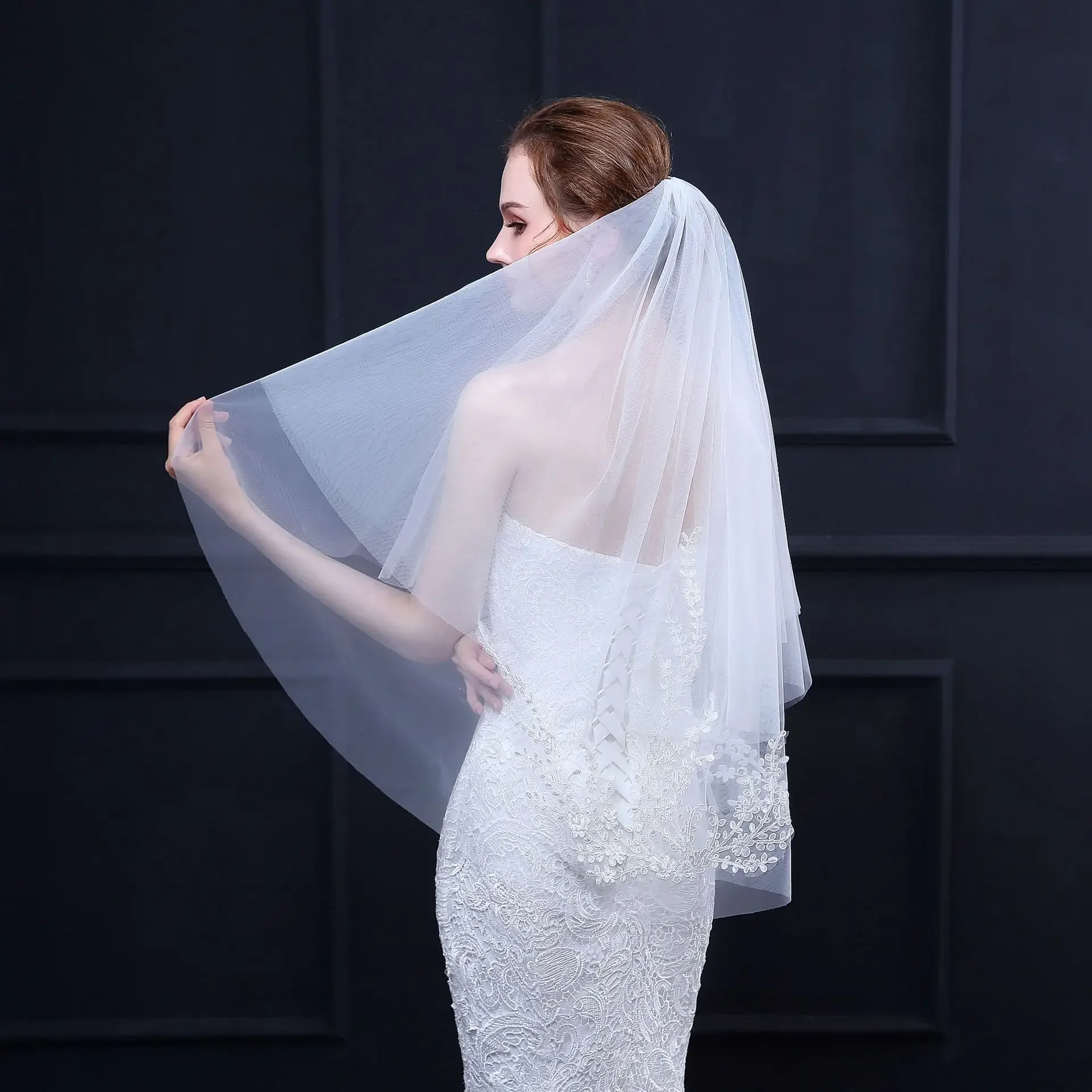 Voile de Mariage en Tulle Ivoire avec Bord Découpé, avec Peigne, Accessoires pour Patients de la Mariée