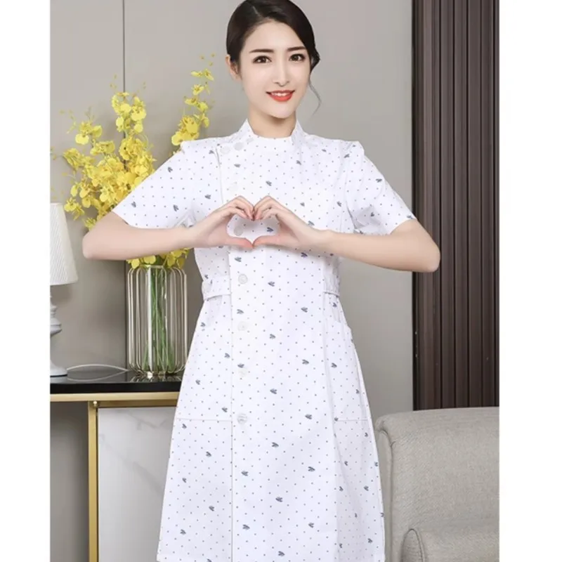 Uniforme UC floral à poitrine partielle, vêtements de travail pour centres de soins infirmiers, tenues de gIslande hospitalier, manteau blanc valide, salon de beauté