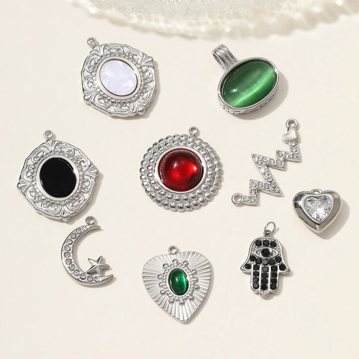 3pcs/Lot Vnistar Stainless Steel Hamsa Hand Heart Necklace Pendant Mirror Polish Star Moon DIY Charm Women Heartbeat Jewelry