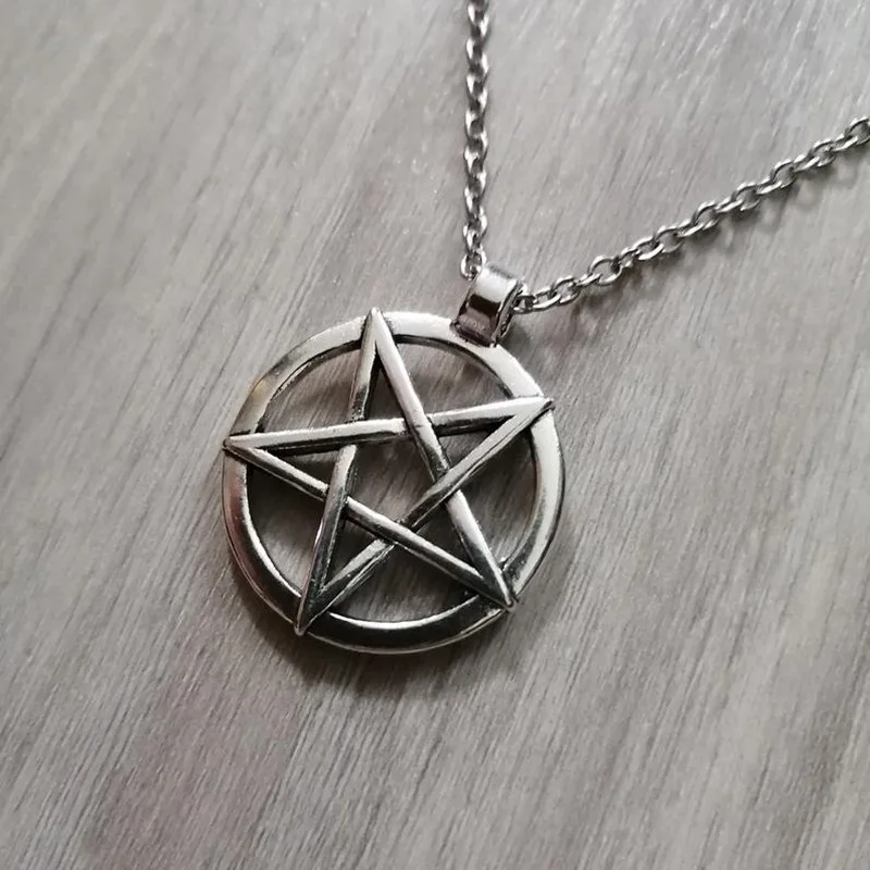 Fashion Inverted Pentagram Pendant Satanic Symbol Necklace Unisex Amulet Jewelry