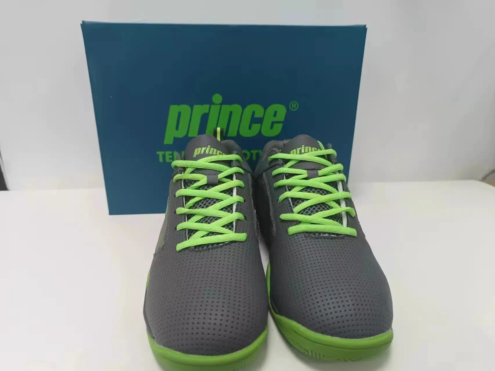 

New Professional Training Tennis Shoes Unisex Slip-Resistant Durable Court Shoes Lightweight Tennis Shoes Sports Shoes