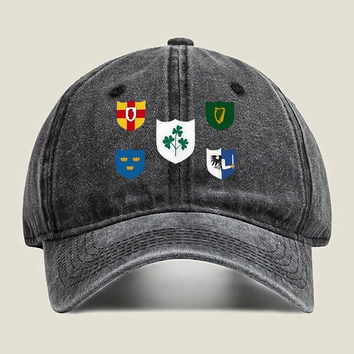 

Мытая бейсболка «Heraldic Shields Art, средневековый дизайн»
