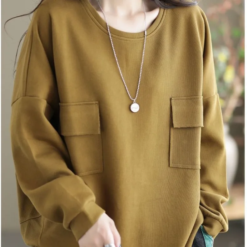 2024 Spring and Autumn Women\'s Round Neck Loose Spliced Solid Color Simple Casual Fashion Elegant Commuting Long Sleeved Sweater