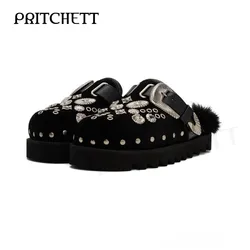 Rivetti con fibbia in ferro argento pantofole Decorative piattaforma con punta tonda pantofole calde in peluche nere personalità della moda scarpe invernali per la casa