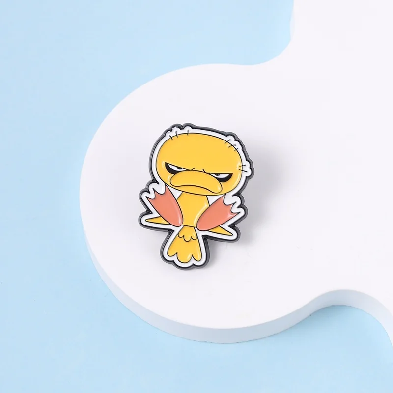 Angry & Irritable Anime Duck Enamel Pins Cartoon Animal Yellow Duck Metal Brooches for Backpack Clothes Lapel Badge Jewelry Gift