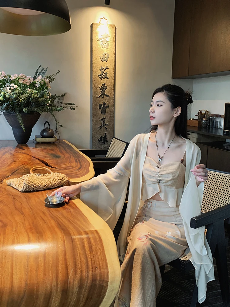 

New Chinese Sle oulder Bared f Skirt Set Women's Loose Fit Faion Open Cardigan Long Sve Two Piece Summer Outfit