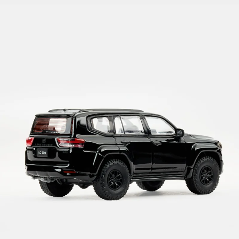 MASSDI 1/64 Scale Land Cruiser LC300 Die-cast Alloy Car Model Collectible Decorative Toy