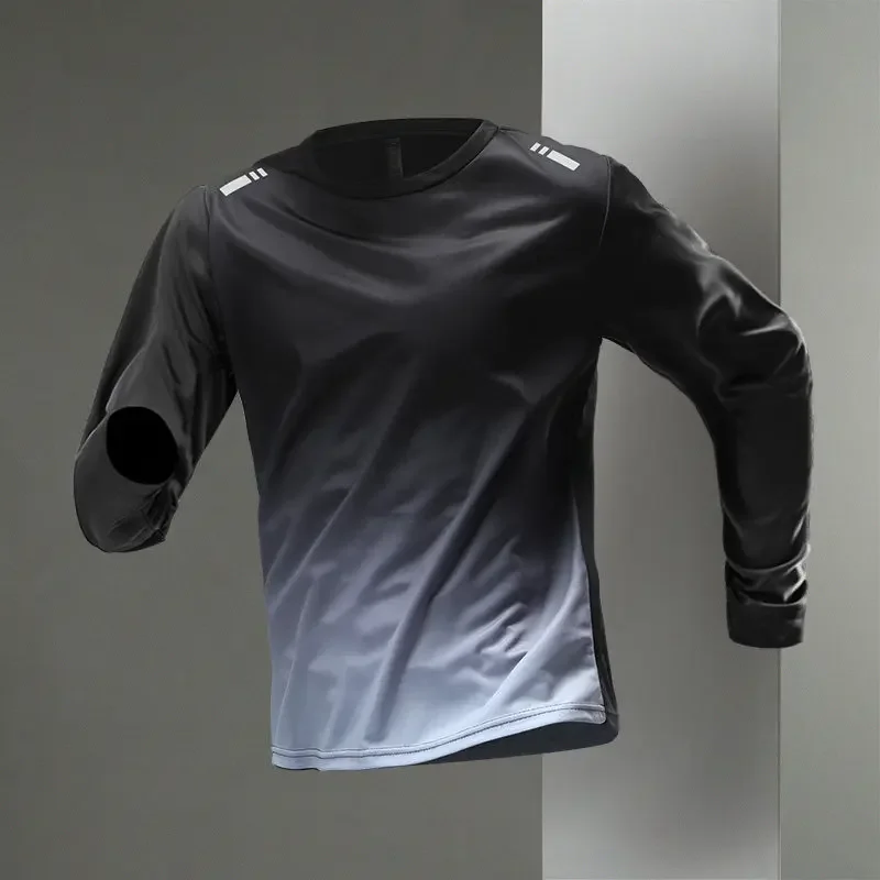 Herren Schnelltrocknendes Langarm-T-Shirt für Laufen, Basketball, Fitness, Wandern & Radfahren. Perfektes Frühjahrstrainings-Oberteil.