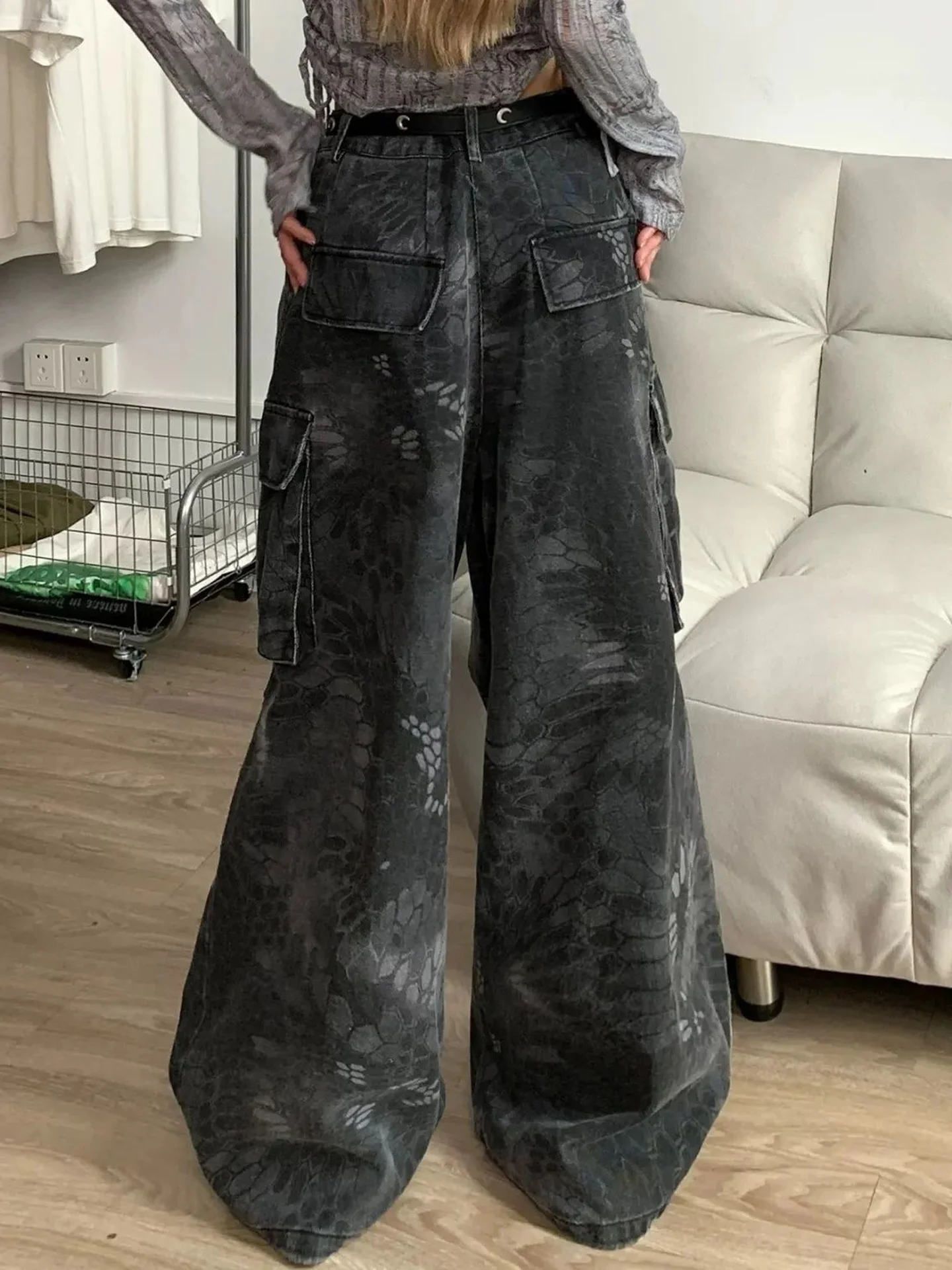 Camouflage Snake Skin Print Loose Wide Leg Jeans Casual Street Style Hot Girl High Waist Denim Pants with Big Pockets Vintage...