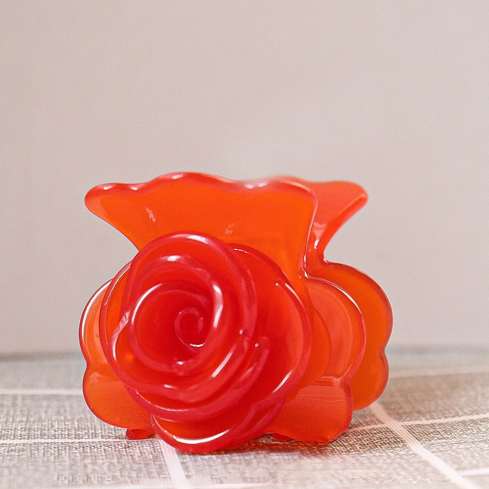 1pc Three dimensional rose petals, half tied hair, elegant temperament, hair accessory, new vinegar hair clip