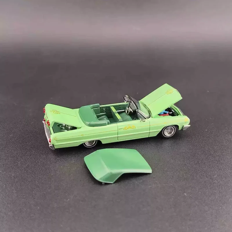 Fine Works64 1:64 Scale Impala Lowrider Alloy Simulation Car Model Adult Collection Decoration Gift Toys Static Display