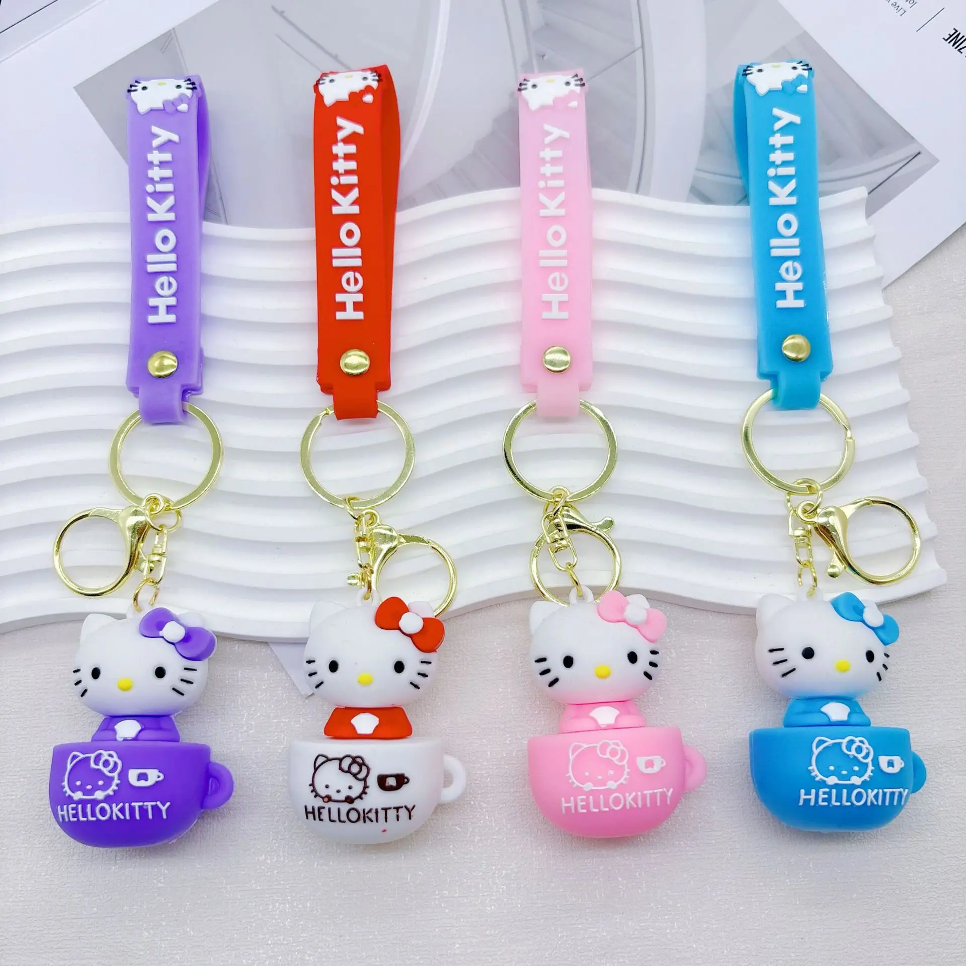 مرحبا كيتي المفاتيح سانريو لطيف عروسة كارتون لينة المطاط حقيبة قلادة سيارة كيرينغ الفتيات هدية التبعي