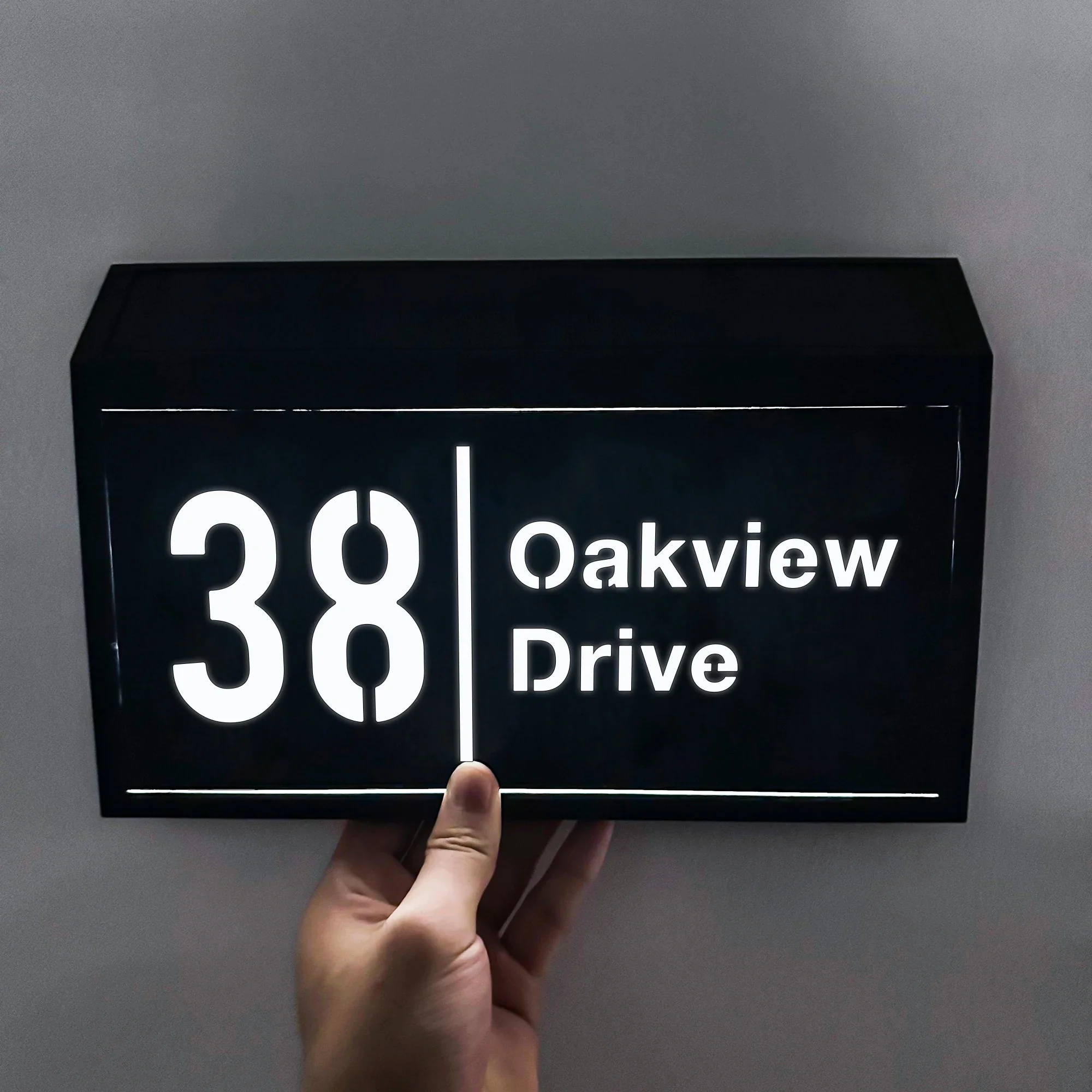 Custom Solar Powered LED Address Plaque, Modern Acrylic House Number Plate, Durable Outdoor Waterproof Door & Wall Sign