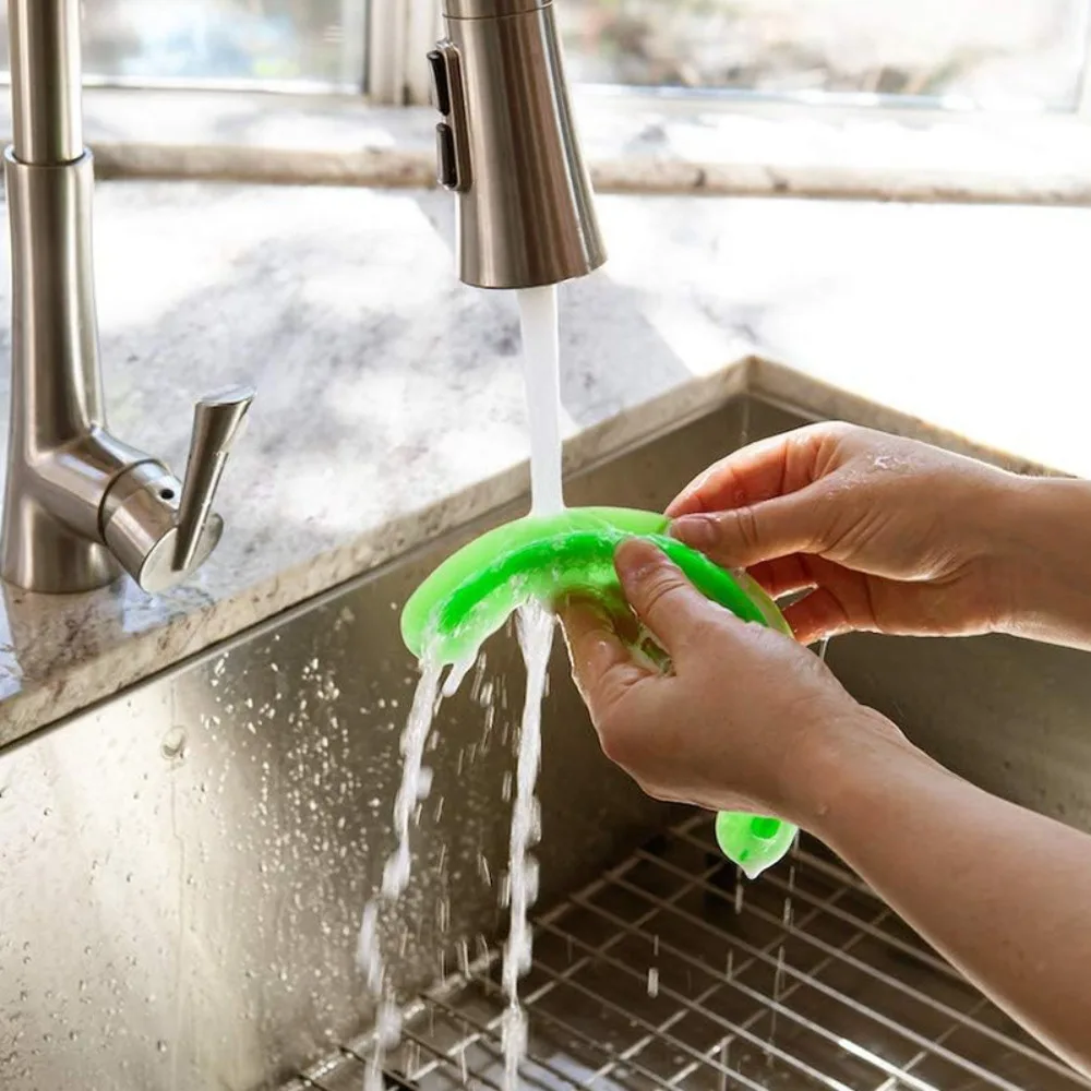 

4pcs Silicone Plate Divider with Suction Cup Reusable Food Space Divider Food Grade Food Partition Plate Diet Planning