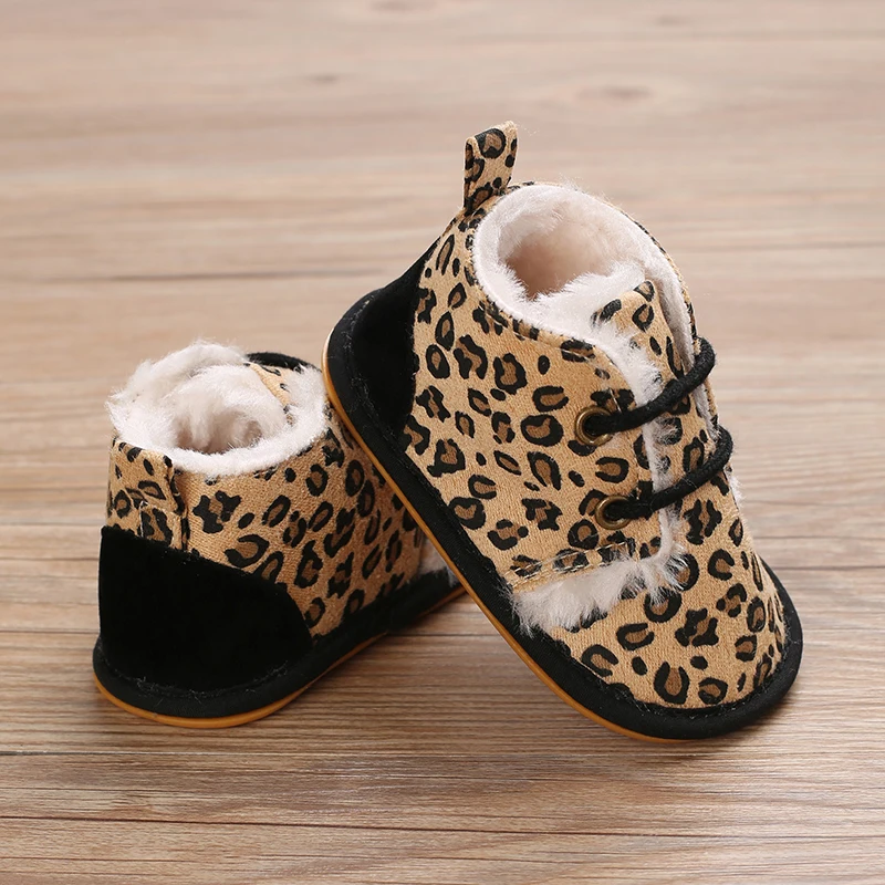 Winter-Babystiefel für Jungen und Mädchen, Laufschuhe mit Schnürung, bequem und weich für Vorschulkinder 0-18 Monate, für Neugeborene. – Detail 6