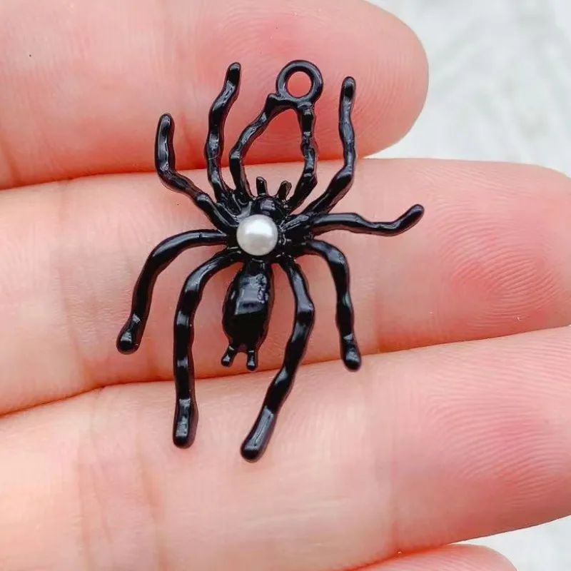 10pcs Blood Red Spider Pendant Gothic Tarantula Pendant, Wiccan, Witchy, Creepy Cute, Halloween,Handcrafted Jewelry Accessories